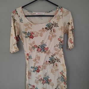 Pink Blush Maternity Cream Floral Short Sleeve T-shirt